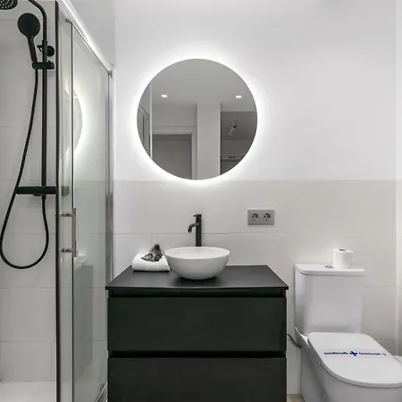 Renovated Center Within Walking Distance * Marbella